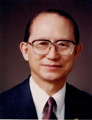 장흥출신 이현수 전 조선대 부총장, 수필가로 등단